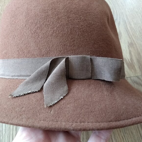 Vintage Brown Wool Felt Hat with Grosgrain Ribbon 21.5" Kates Boutique Canada - Picture 4 of 9
